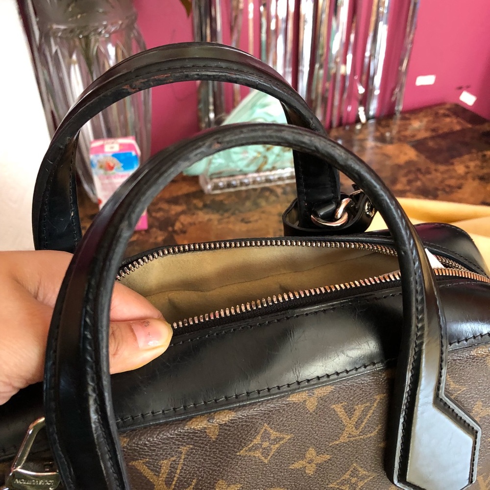 🤑SOLD🤑Louis Vuitton Dora mm - Picture 5 of 8